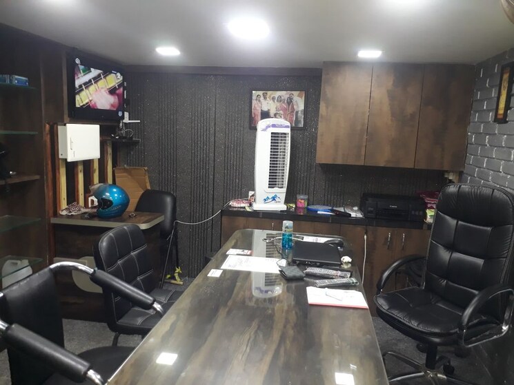 Kitchen, mantri-corner Commercial Office Space 225 Sq.Ft. In Prabhadevi Mumbai 9097111