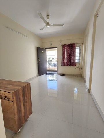 Living Room in 1 BHK Apartment at Malleshpalya – for Rent
