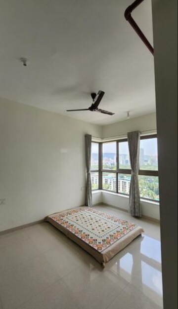 Bedroom in 2 BHK Apartment at Kalpataru Paramount, Kapur Bawdi – for Rent