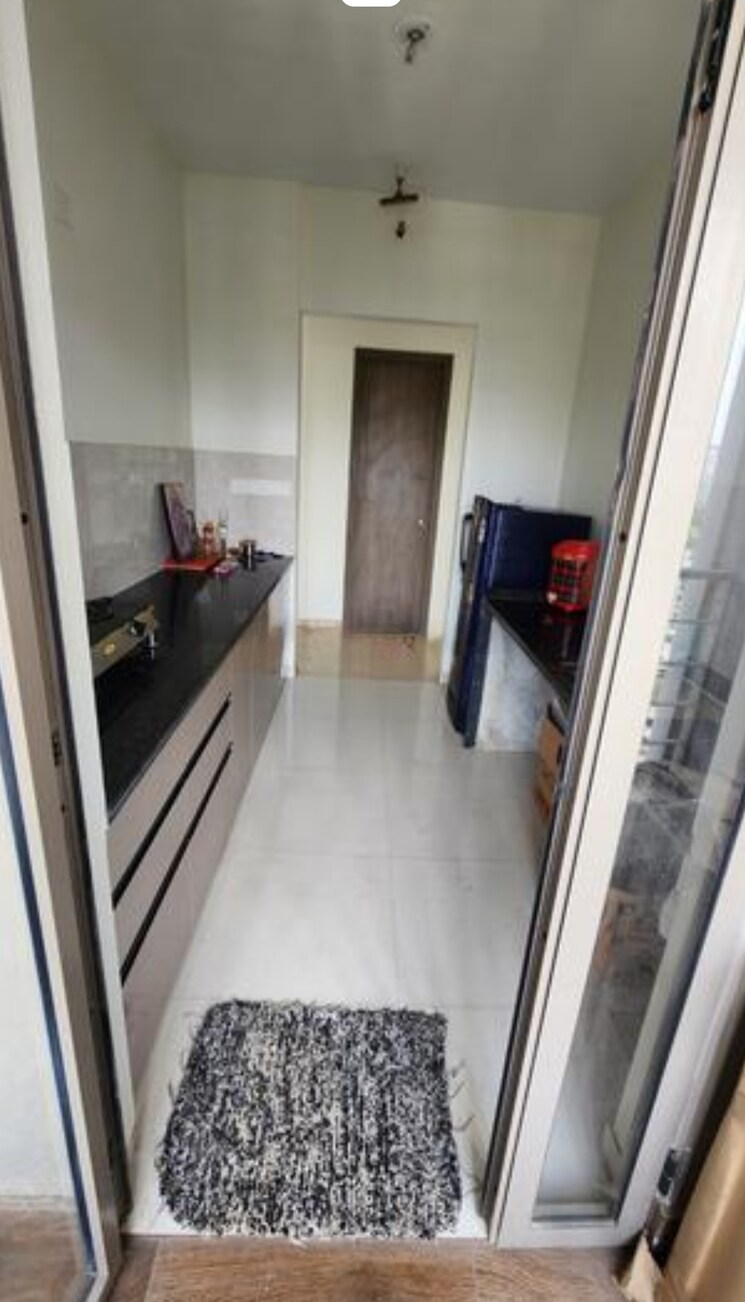 Kitchen, kalpataru-paramount 2 Bedroom 950 Sq.Ft. Apartment In Kapur Bawdi Thane 9097124