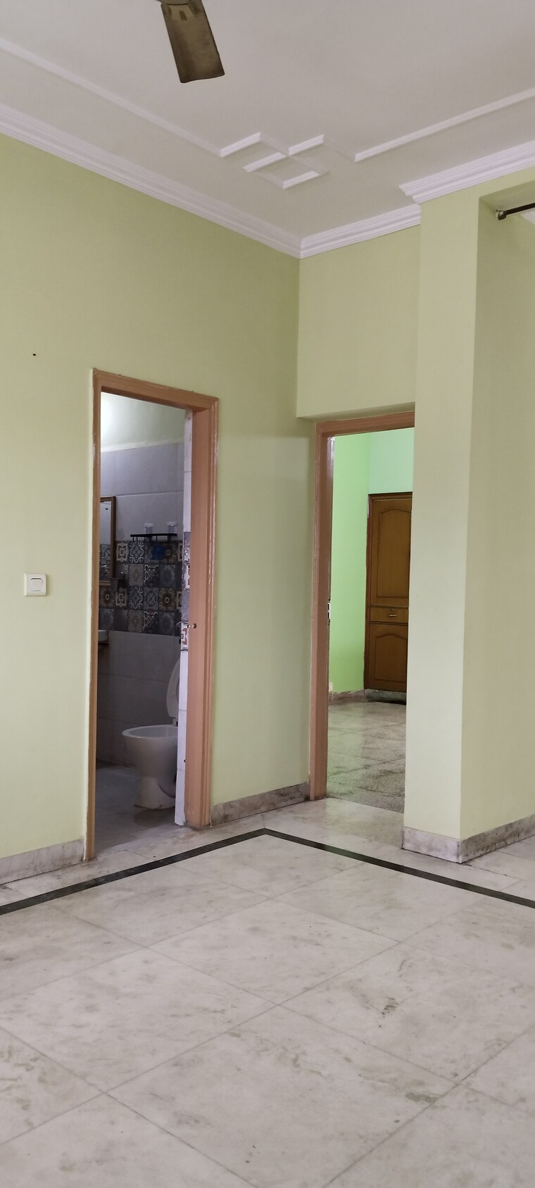 Room, ss-mayfield-gardens 2 Bedroom 1050 Sq.Ft. Builder Floor In Sector 51 Gurgaon 9097133