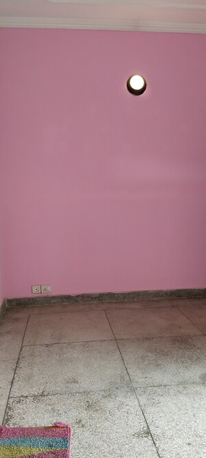 Room in 2 BHK Builder Floor at SS Mayfield Gardens, Sector 51 – for Sale