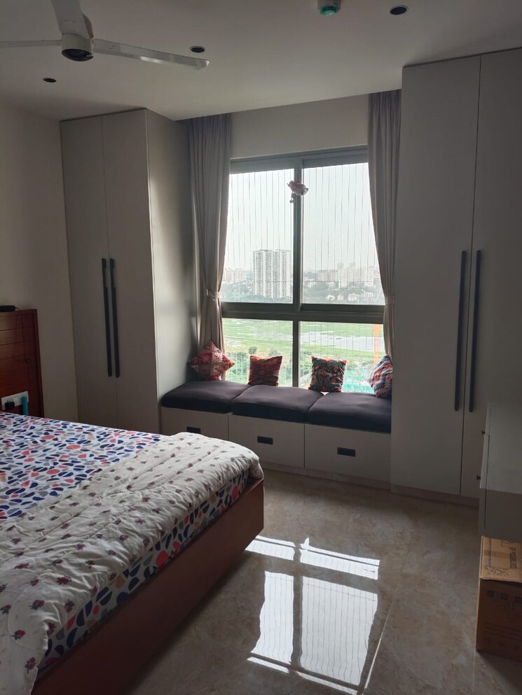 Bedroom, hiranandani-evita-bannerghatta-road 3 Bedroom 1814 Sq.Ft. Apartment In Bannerghatta Road Bangalore 9097137