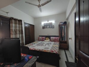 Bedroom in 2 BHK Builder Floor at SS Southend Floors, South City 2 – for Sale