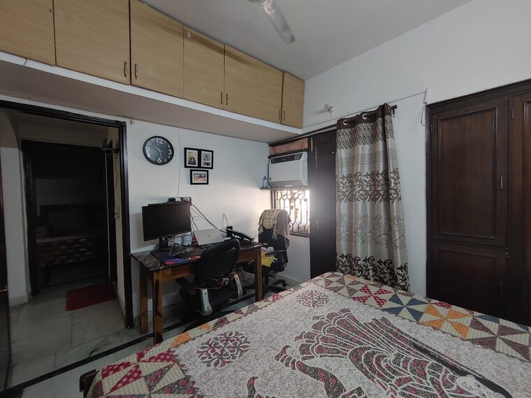 Bedroom, ss-southend-floors 2 Bedroom 950 Sq.Ft. Builder Floor In South City 2 Gurgaon 9097140