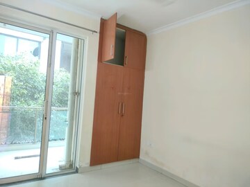 Room in 3 BHK Builder Floor at Ansal API Esencia, Sector 67 – for Sale