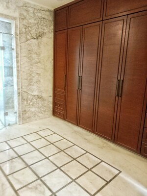 Furnished Amenities in 6+ BHK Independent House at Vaishali Nagar – for Sale