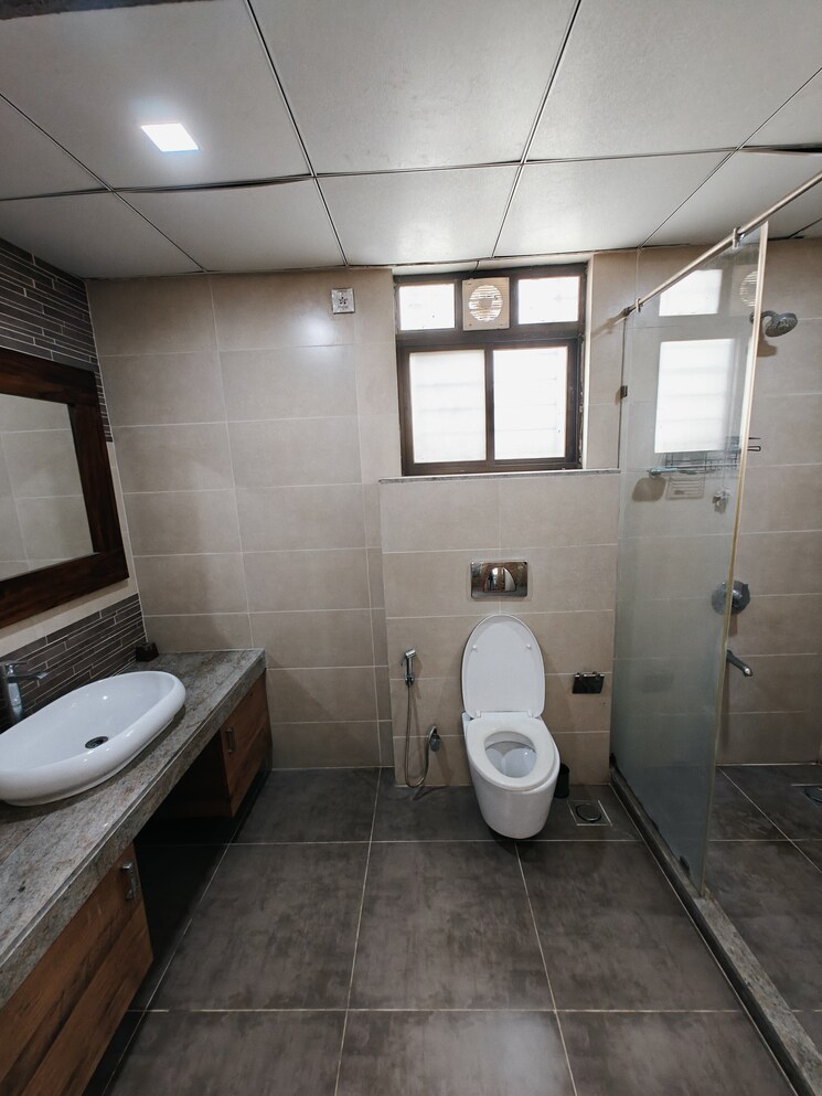 Bathroom, ganga-legend 2 Bedroom 1200 Sq.Ft. Apartment In Bavdhan Pune 9097170
