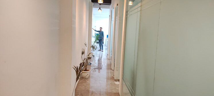 Team Area, sector 1 Commercial Office Space 3000 Sq.Ft. In Sector 1 Noida 9097169