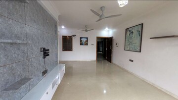 Living Room in 2.5 BHK Apartment at Kalpataru Hills, Manpada – for Rent
