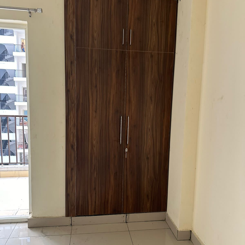 2 BHK Apartment For Rent in Panchsheel Greens