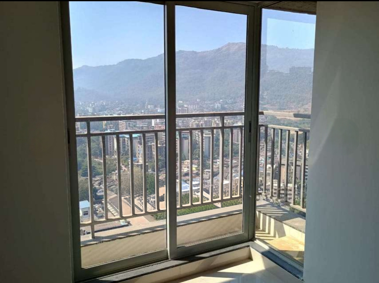 2 BHK Apartment For Rent in Ashar Metro Towers