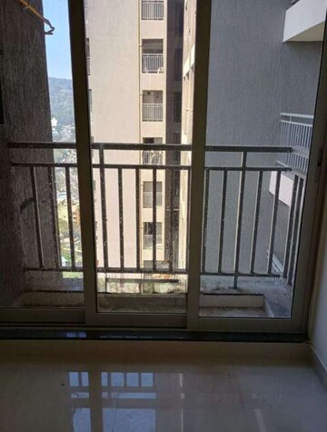 Room in 2 BHK Apartment at Ashar Metro Towers, Vartak Nagar – for Rent