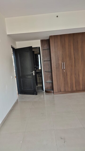 Furnished Amenities in 3.5 BHK Apartment at Puri The Pranayam, Sector 82 – for Rent