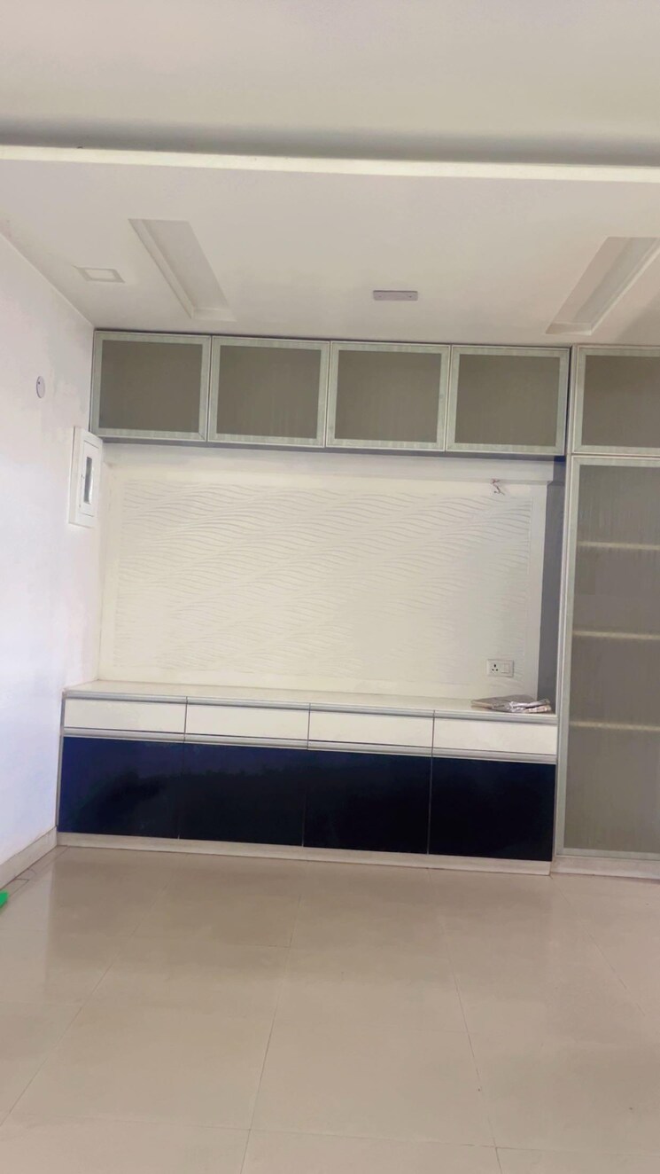 undefined, bptp-park-81 3 Bedroom 300 Sq.Yd. Apartment In Sector 81 Faridabad 9097273