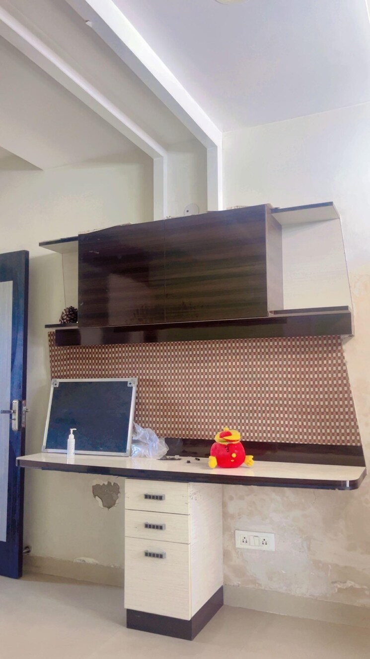 undefined, bptp-park-81 3 Bedroom 300 Sq.Yd. Apartment In Sector 81 Faridabad 9097273