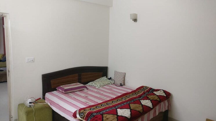 Bedroom, unitech-the-close-north 3 Bedroom 2600 Sq.Ft. Apartment In Sector 50 Gurgaon 9097295