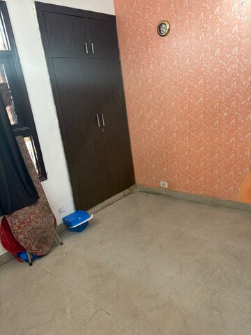 Furnished Amenities in 2 BHK Apartment at SRS Residency, Sector 88 – for Rent