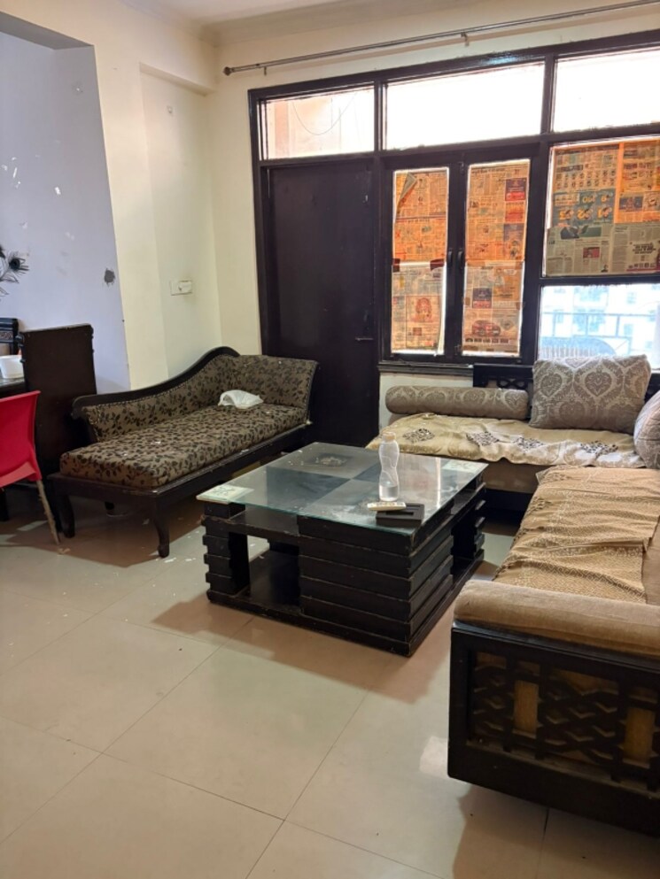 Living Room, srs-residency 2 Bedroom 906 Sq.Ft. Apartment In Sector 88 Faridabad 9097307