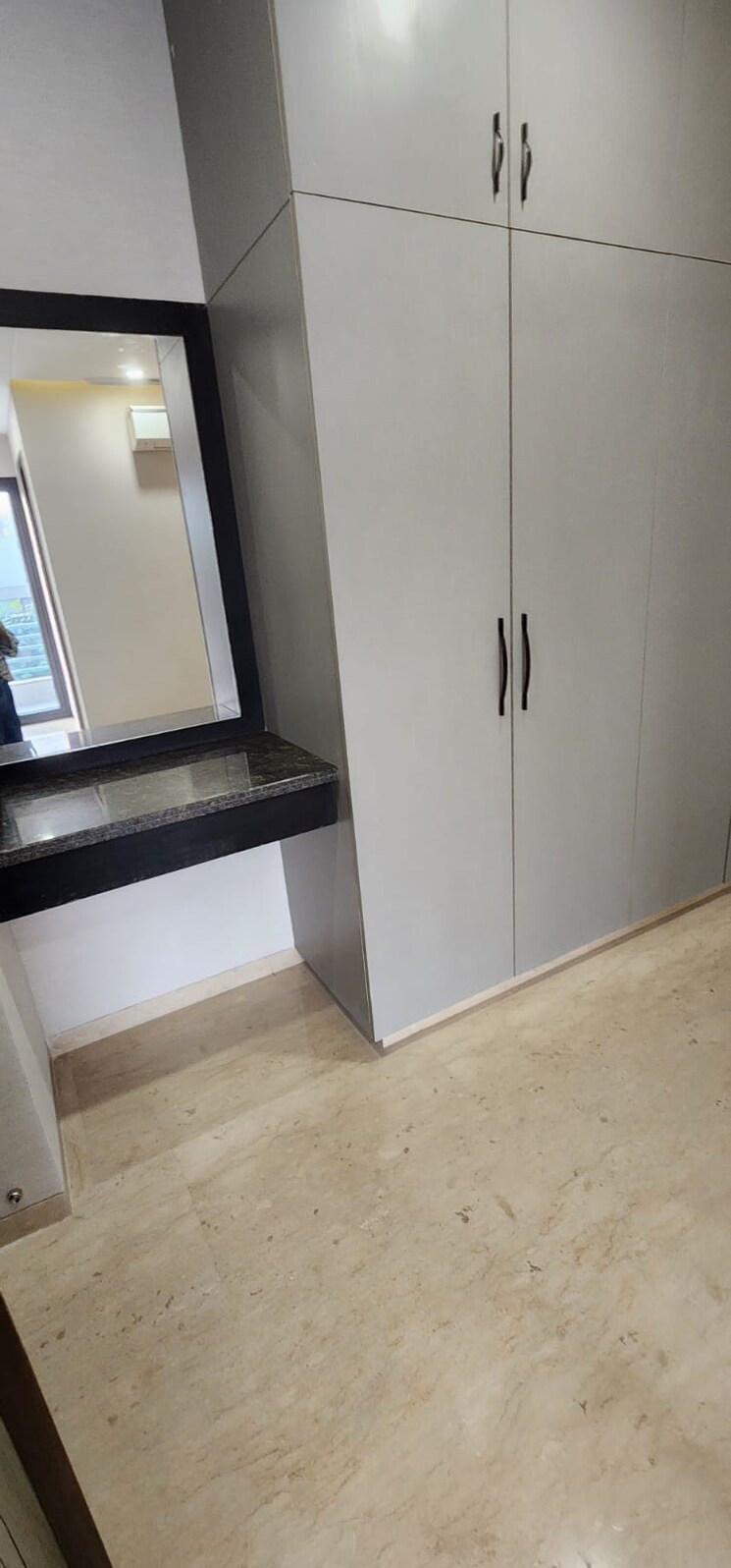 Room, dlf-green-avenue 4 Bedroom 360 Sq.Ft. Builder Floor In Dlf Phase iv Gurgaon 9097310