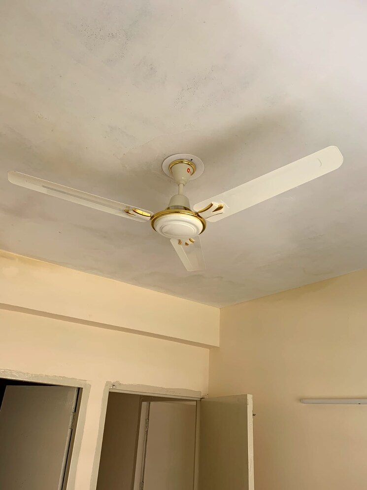 undefined, adore-happy-homes-grand 3 Bedroom 650 Sq.Ft. Apartment In Sector 85 Faridabad 9097291