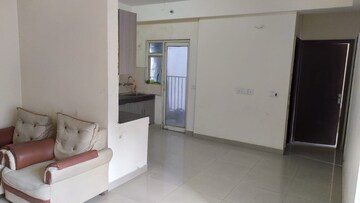 Room in 3 BHK Apartment at Crossing Republik, Crossing Republic – for Sale