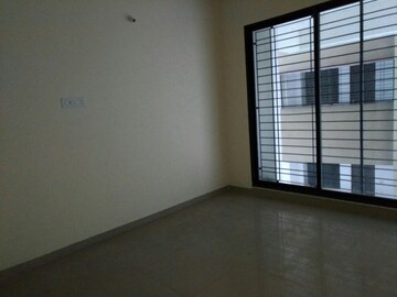 Room in 2 BHK Apartment at Kt Nagar – for Rent