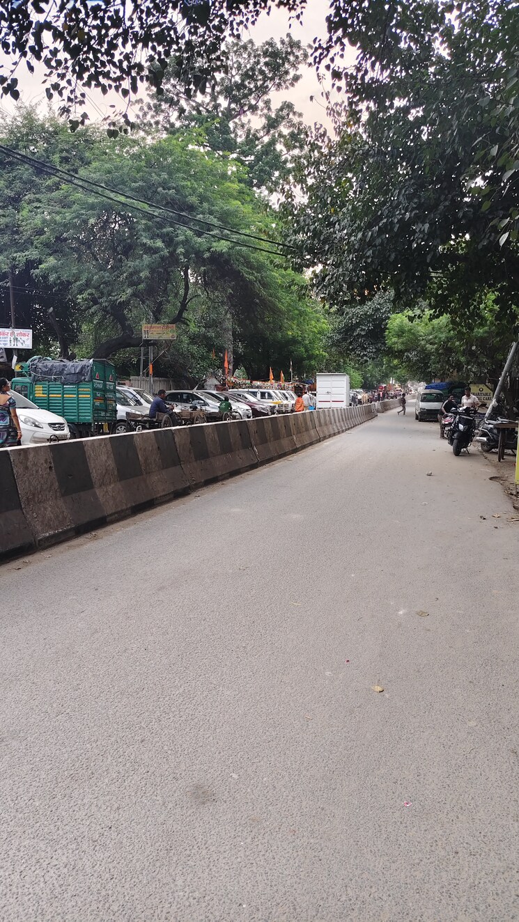 Balcony, govindpuri 3 Bedroom 900 Sq.Ft. Builder Floor In Govindpuri Delhi 9097335