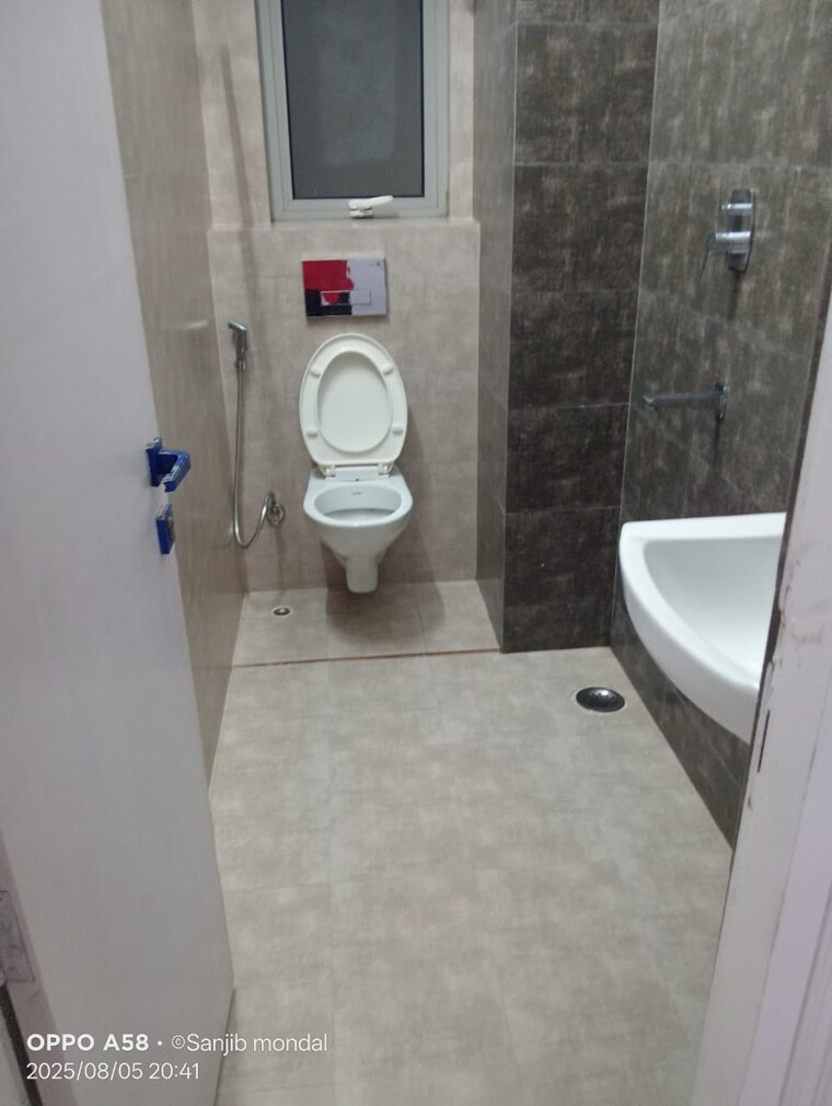 Bathroom, sunshine-enclave-new-town 3 Bedroom 1230 Sq.Ft. Apartment In New Town Kolkata 9097352