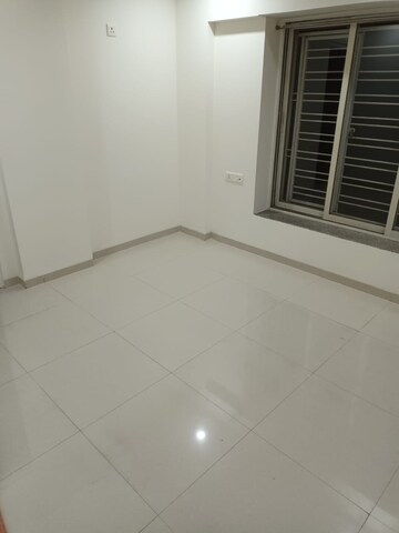 Room in 2 BHK Apartment at Kt Nagar – for Rent