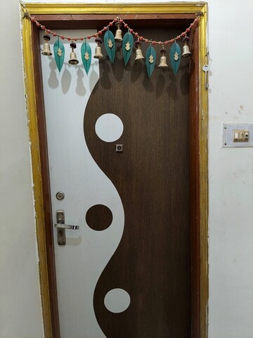 Furnished Amenities in 1 BHK Independent House at Ratu Road – for Rent
