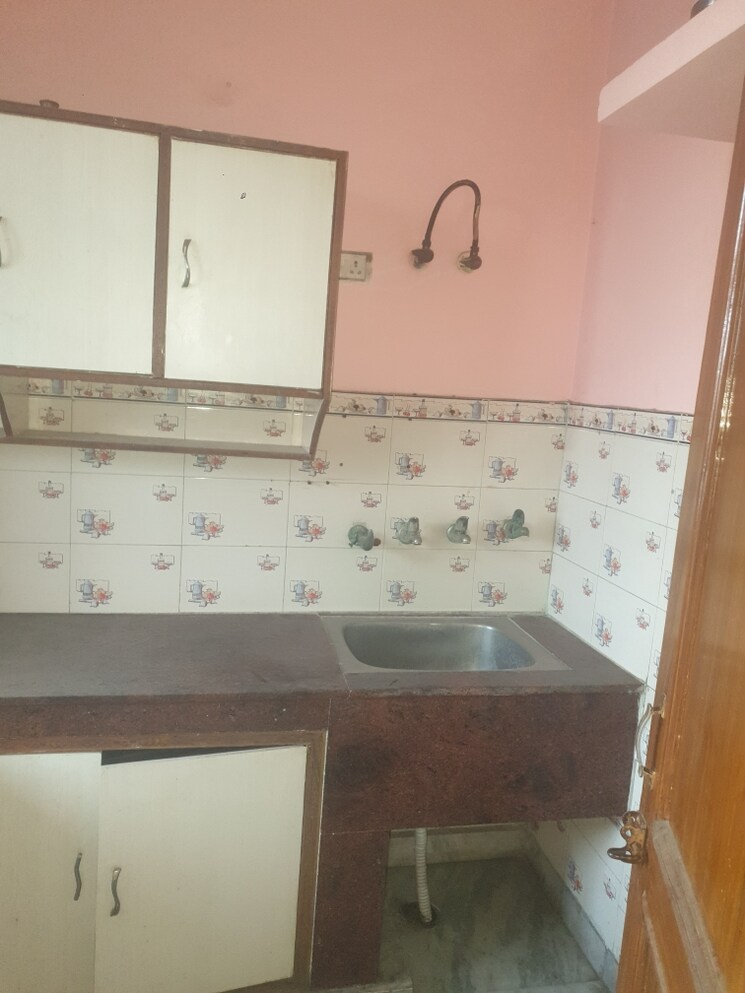 Kitchen, sector 16 2 Bedroom 1150 Sq.Ft. Independent House In Sector 16 Faridabad 9097527