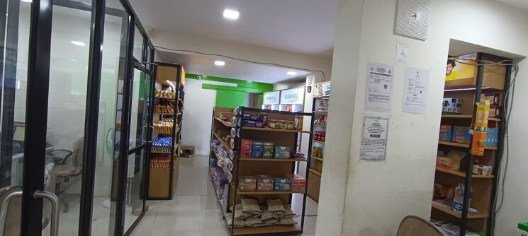 Living Room, malad east Commercial Shop 1450 Sq.Ft. In Malad East Mumbai 9097425