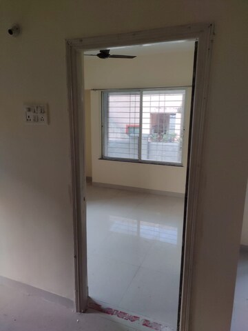 Room in 2 BHK Apartment at Unecha Sai Srushti, Wagholi – for Sale