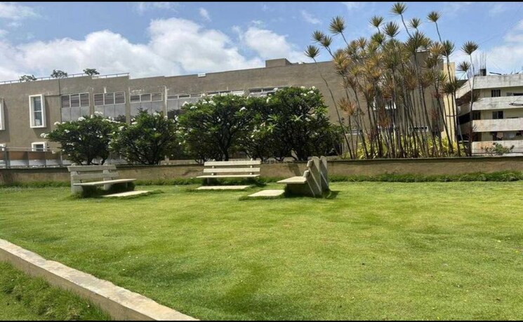 Garden, btm layout 3 Bedroom 2100 Sq.Ft. Builder Floor In Btm Layout Bangalore 9097457