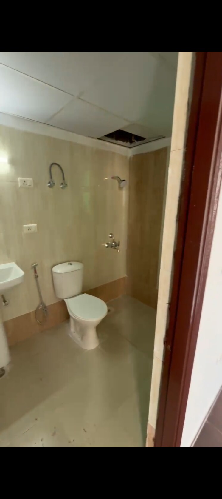 Bathroom, aditya-luxuria-estate 2 Bedroom 965 Sq.Ft. Apartment In Dasna Ghaziabad 9097464