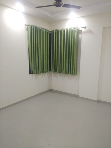 Room in 2 BHK Apartment at Kt Nagar – for Rent