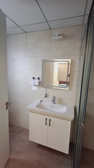 Bathroom in 3 BHK Apartment at Jayabheri The Nirvana, Gopanpally – for Rent