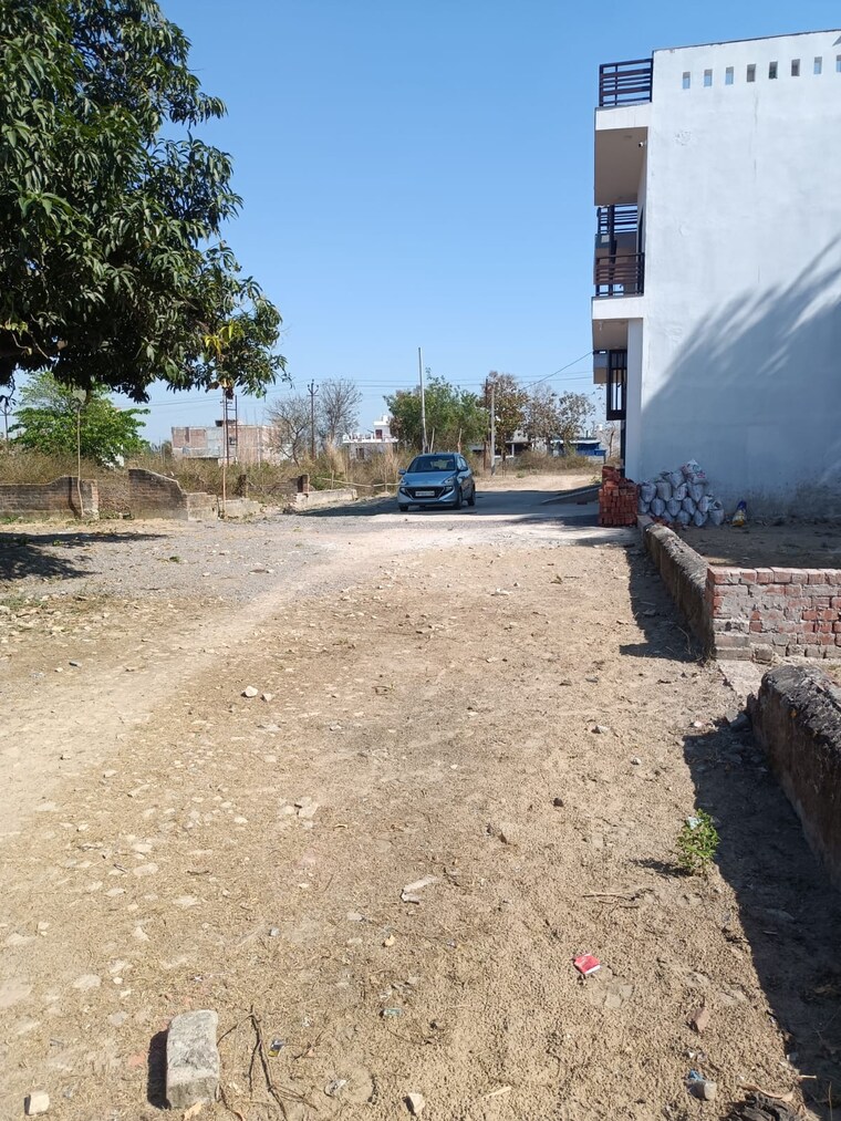 Exterior View, sultanpur road Commercial Land 3200 Sq.Ft. In Sultanpur Road Lucknow 9097499