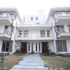 6 BHK + Servant Room Villa For Sale in Tulip Ivory Villas
