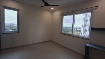 Room in 3 BHK Apartment at Jayabheri The Nirvana, Gopanpally – for Rent
