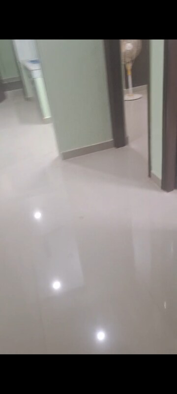 Room in 3 BHK Independent House at RWA Apartments, Sector 31 – for Rent