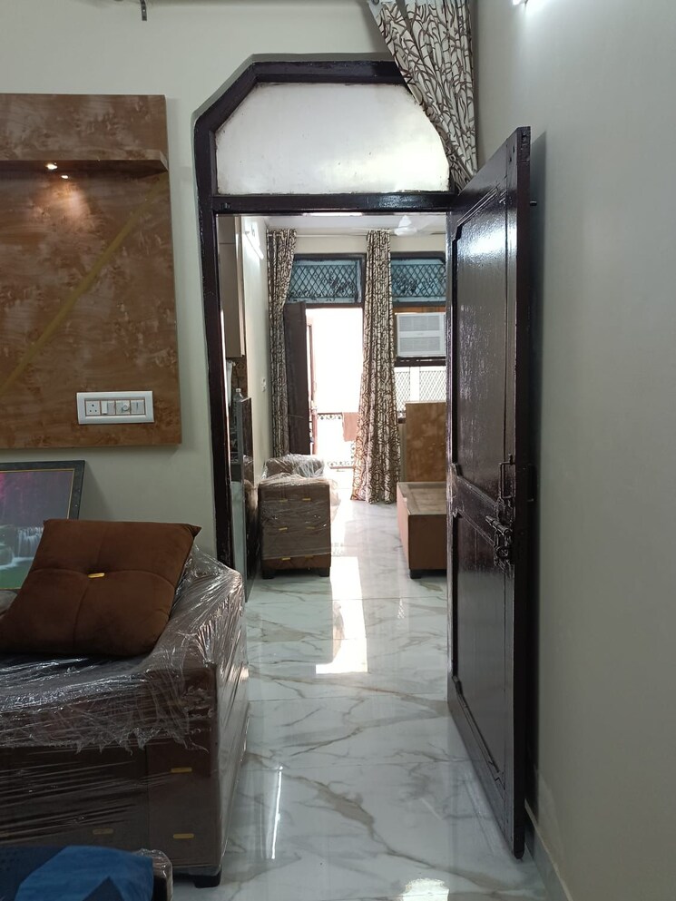 Living Room, subhash nagar 1 Bedroom 500 Sq.Ft. Builder Floor In Subhash Nagar Delhi 9097568