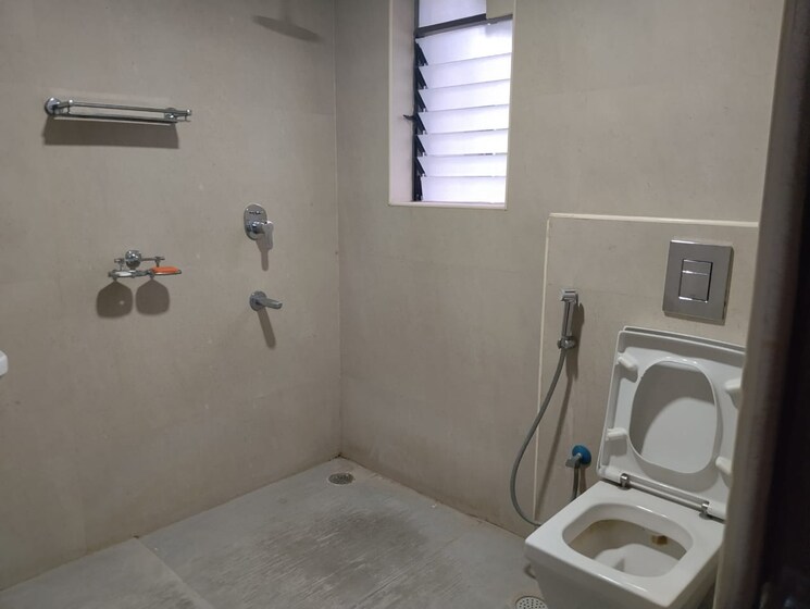 Attached Bathroom, prestige-beverly-hills 3 Bedroom 1796 Sq.Ft. Apartment In Kokapet Hyderabad 9097561