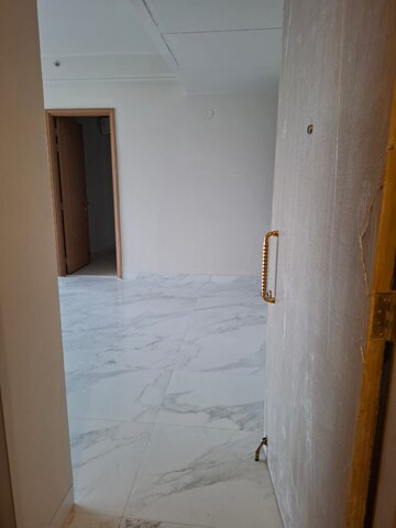 Room in 3 BHK Apartment at M3M Skywalk, Sector 74 – for Sale