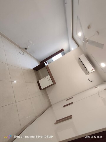 Bathroom in 4 BHK Apartment at Prestige High Fields, Gachibowli – for Rent
