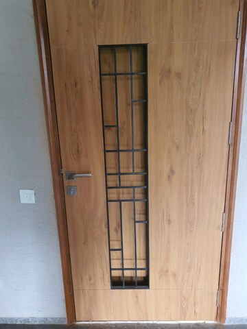 Room in 3 BHK Apartment at Ambli Road – for Rent