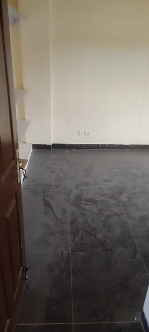 Balcony in 2.5 BHK Builder Floor at Greenwood Enclave, Wave City – for Sale