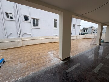 Room in 2 BHK Builder Floor at Financial District – for Rent