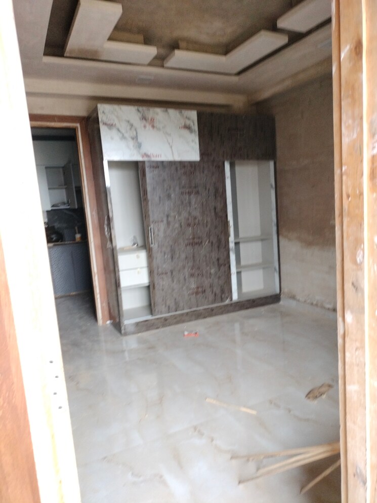 Room, knowledge park v greater noida 4 Bedroom 2200 Sq.Ft. Builder Floor In Knowledge Park V Greater Noida Greater Noida 9097709